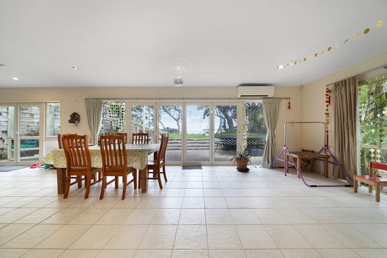 Photo of property in 16 Palm Cove, Arkles Bay, Whangaparaoa, 0932