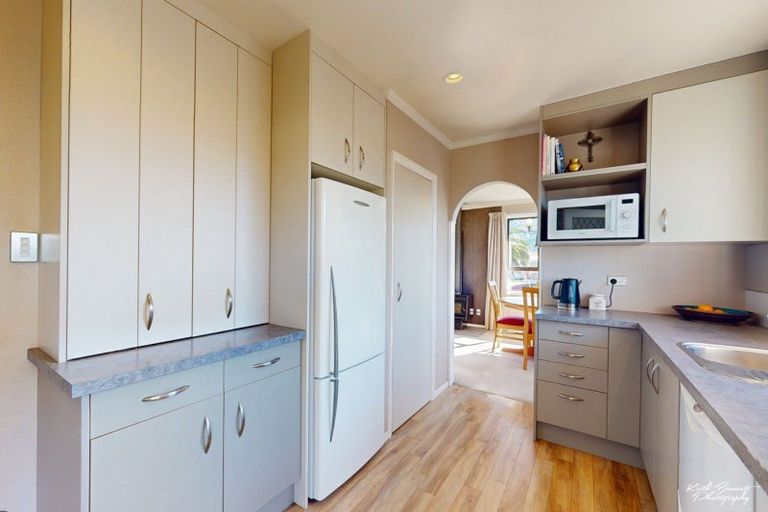 Photo of property in 4 Perry Street, Heretaunga, Upper Hutt, 5018