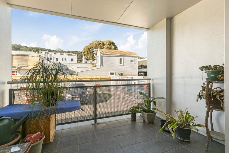 Photo of property in 3/6 Elizabeth Street, Mount Victoria, Wellington, 6011
