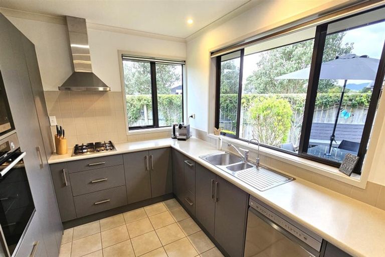 Photo of property in 106 Benjamin Place, Matarangi, Whitianga, 3592