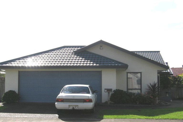 Photo of property in 9 Maurice Borich Place, Henderson, Auckland, 0610