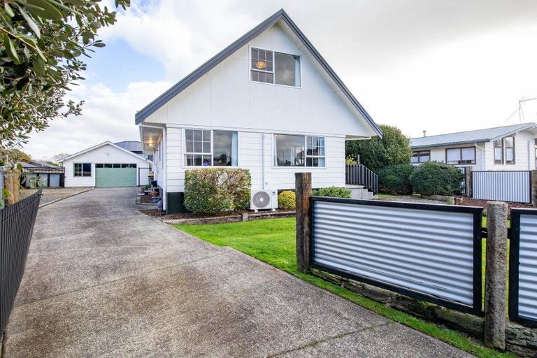 Photo of property in 6 Camden Place, Pukete, Hamilton, 3200