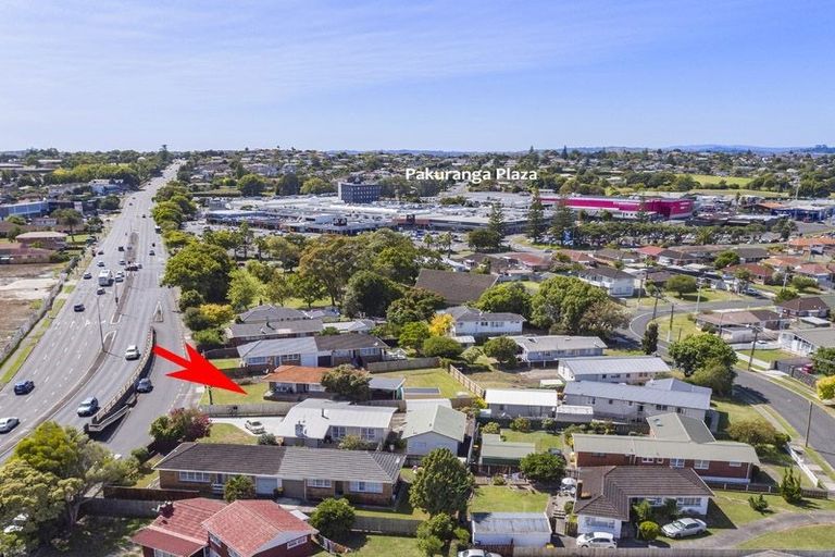 Photo of property in 97 Pakuranga Road, Pakuranga, Auckland, 2010