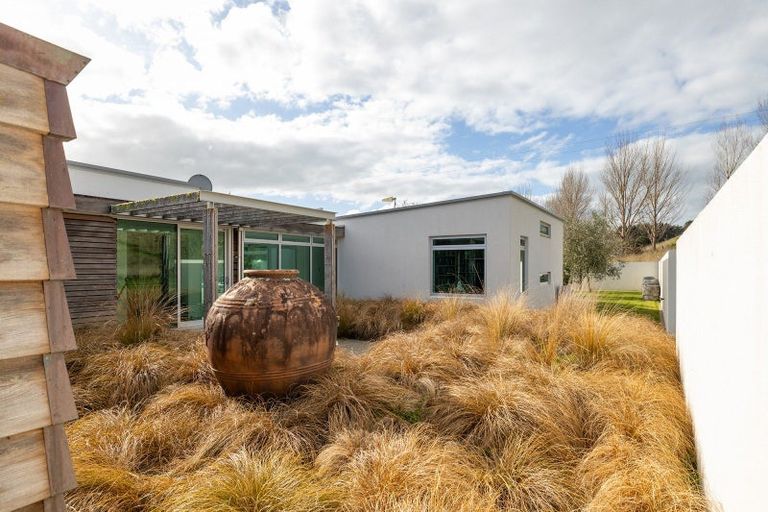 Photo of property in 752 Ponatahi Road, Martinborough, Carterton, 5792