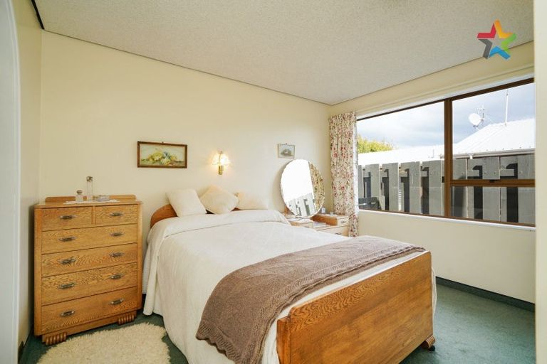 Photo of property in 141 Gladstone Terrace, Gladstone, Invercargill, 9810