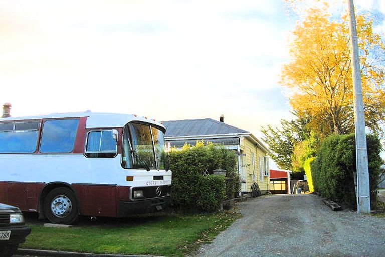 Photo of property in 21 Brough Street, Palmerston, 9430