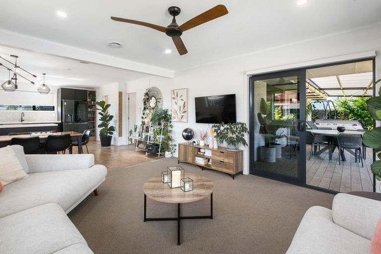 Photo of property in 24 Heron Crescent, Katikati, 3129