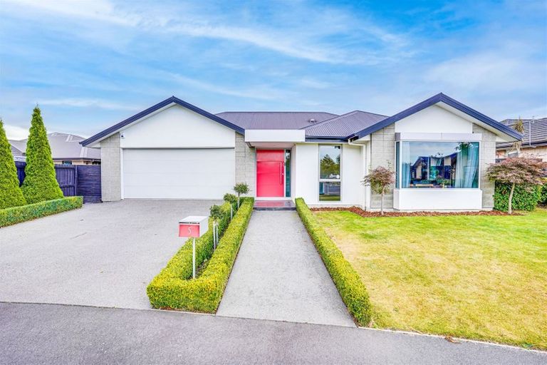 Photo of property in 5 Handley Crescent, Wigram, Christchurch, 8042