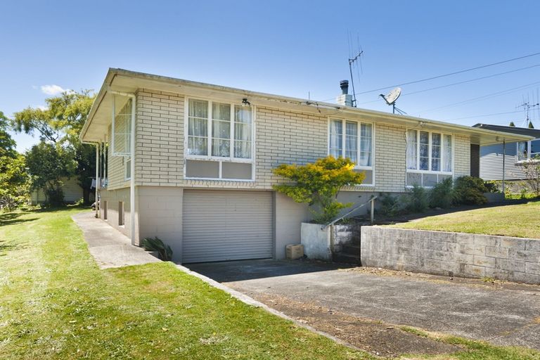 Photo of property in 15 Tuatara Drive, Te Kamo, Whangarei, 0112