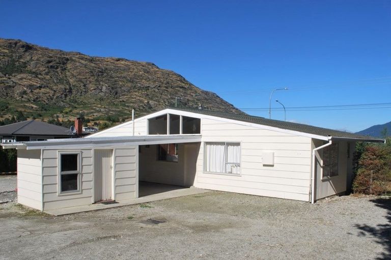 Photo of property in 25 Douglas Street, Frankton, Queenstown, 9300