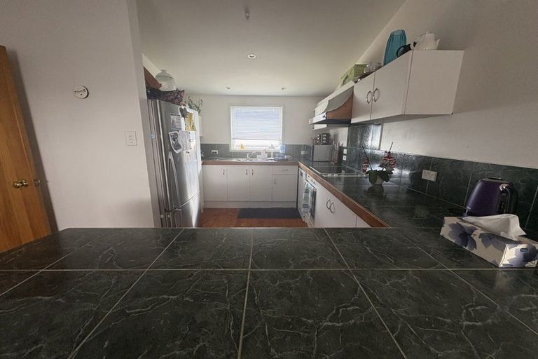 Photo of property in 16 Glenvar Road, Torbay, Auckland, 0630
