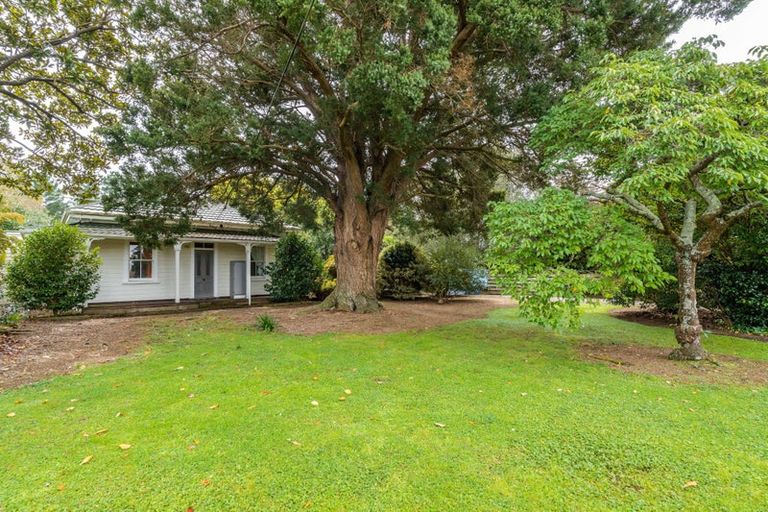 Photo of property in 71 Railway Road, Dalefield, Carterton, 5791