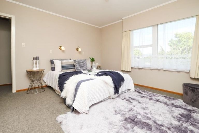 Photo of property in 53 Berkley Avenue, Hillcrest, Hamilton, 3216