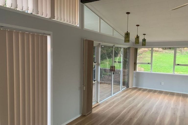 Photo of property in 3 Bush Point Road, Cable Bay, 0420