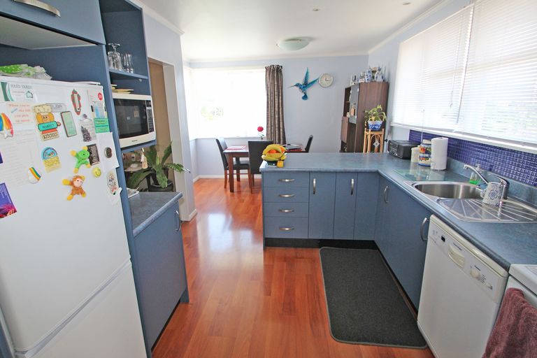 Photo of property in 1 Blyth Street, Holmes Hill, Oamaru, 9401