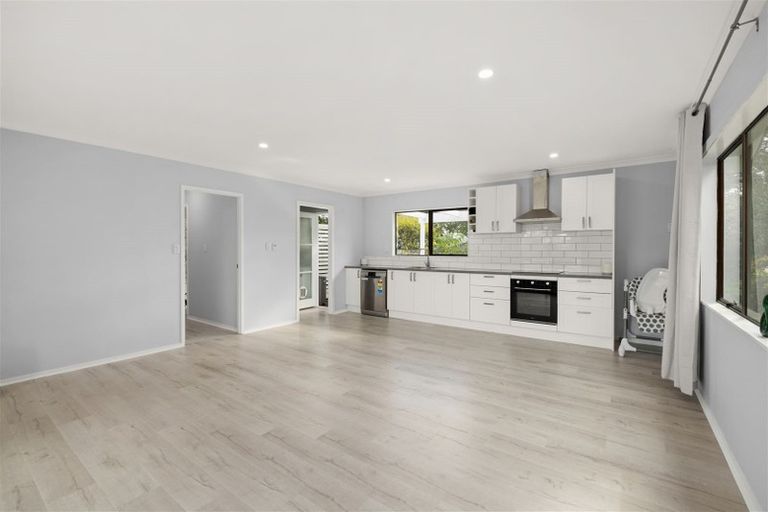 Photo of property in 6 Johnson Lane, Haruru, 0204