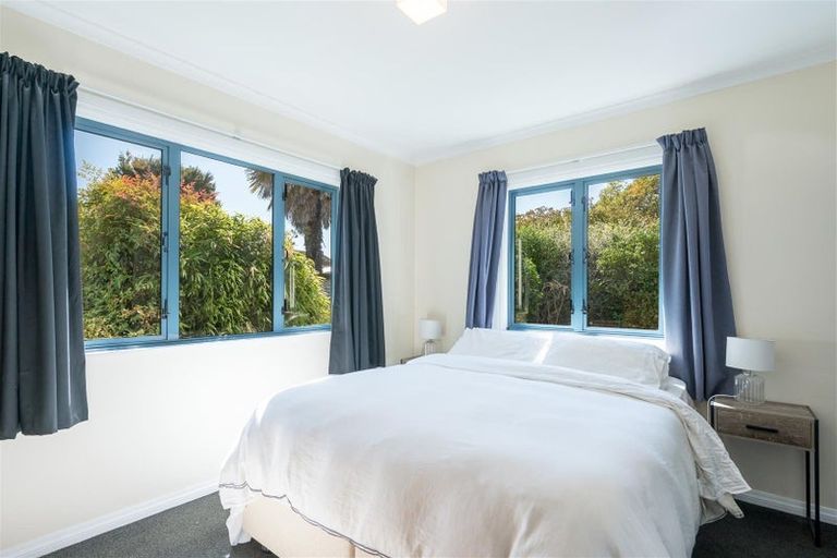Photo of property in 27 Martin Street, Monaco, Nelson, 7011