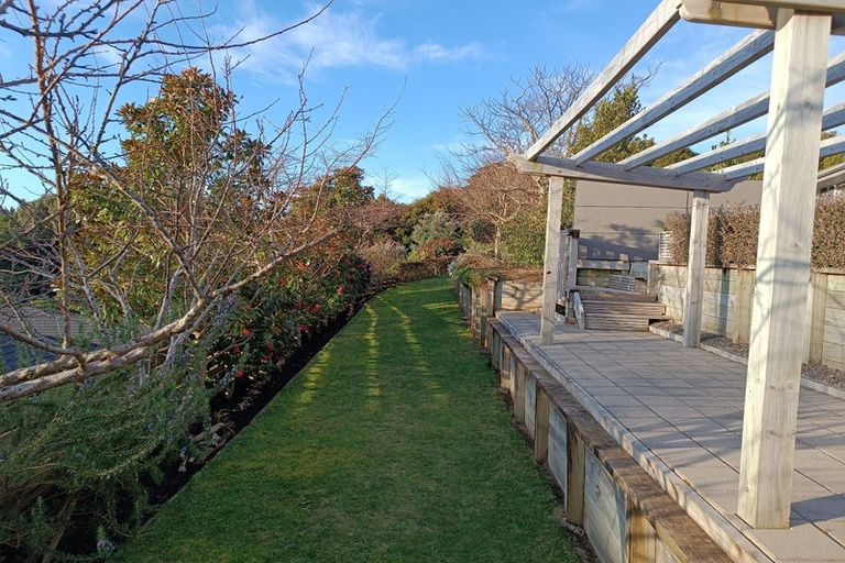 Photo of property in 3a Pipitea Place, Whalers Gate, New Plymouth, 4310