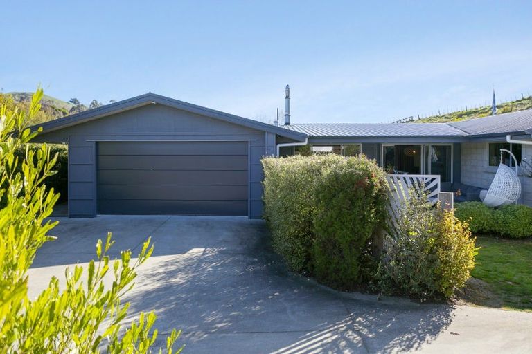 Photo of property in 54 Dalmore Way, Acacia Bay, Taupo, 3385