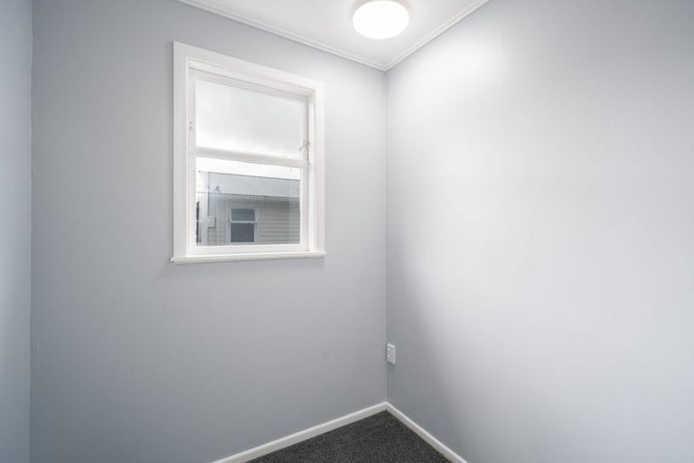 Photo of property in 61 Castor Crescent, Cannons Creek, Porirua, 5024