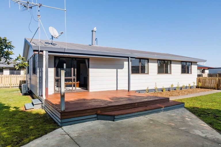 Photo of property in 51b Lloyd Drive, Nawton, Hamilton, 3200