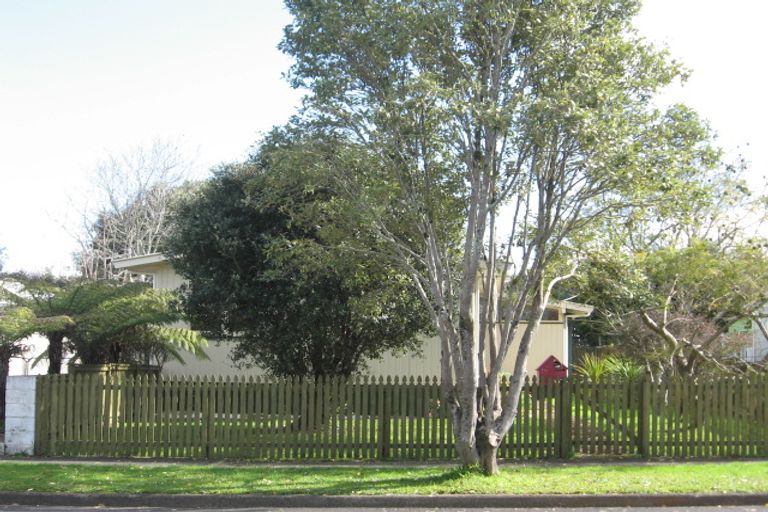 Photo of property in 16 Avon Street, Tikipunga, Whangarei, 0112