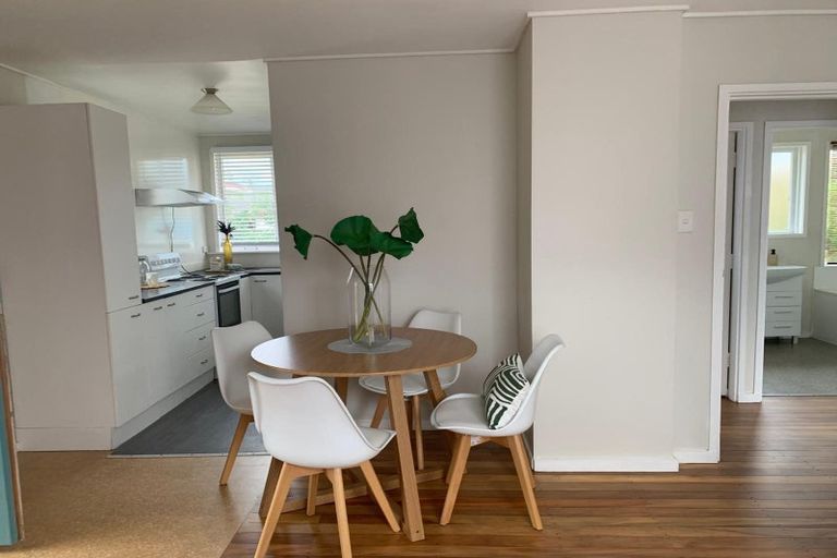 Photo of property in 10a Main Road, Titahi Bay, Porirua, 5022