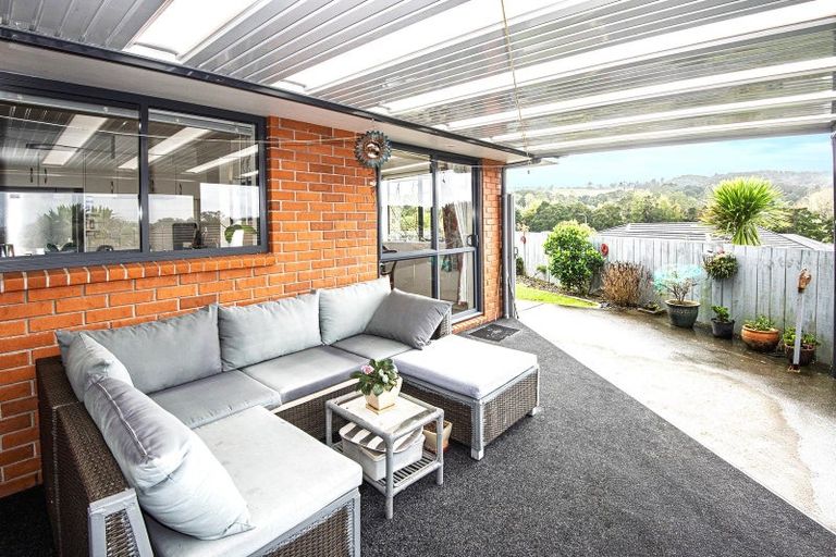 Photo of property in 16 Maxwell Place, Queenstown, 9300