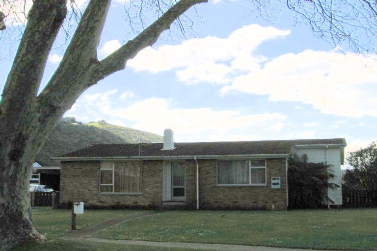 Photo of property in 9 Tania Crescent, Western Heights, Rotorua, 3015