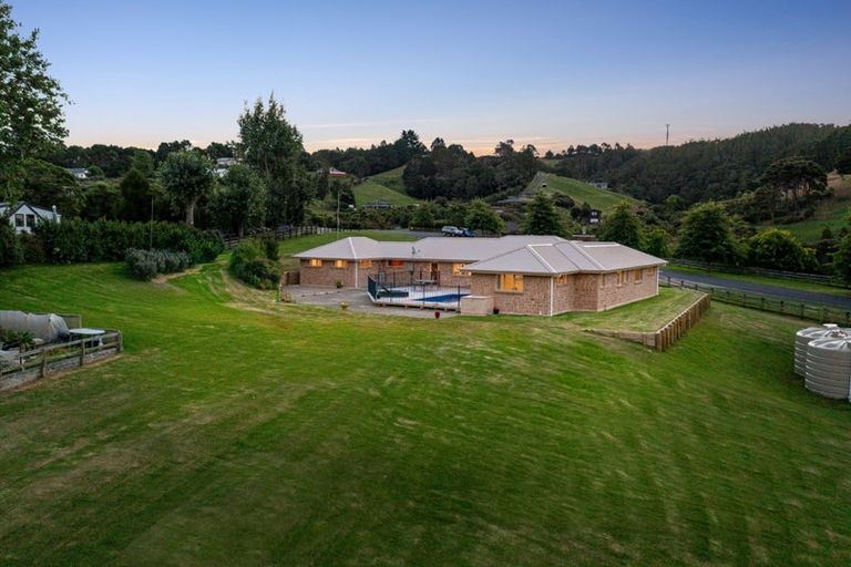 Photo of property in 43 Moses Road, Kaukapakapa, 0873