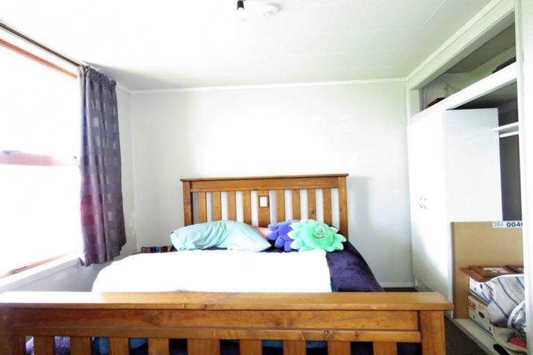 Photo of property in 132 Derby Street, Westport, 7825