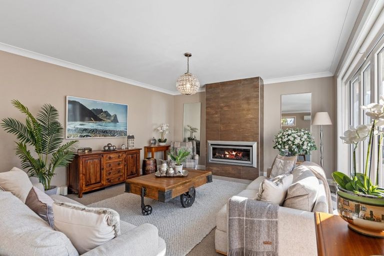 Photo of property in 105a Aorangi Road, Bryndwr, Christchurch, 8053