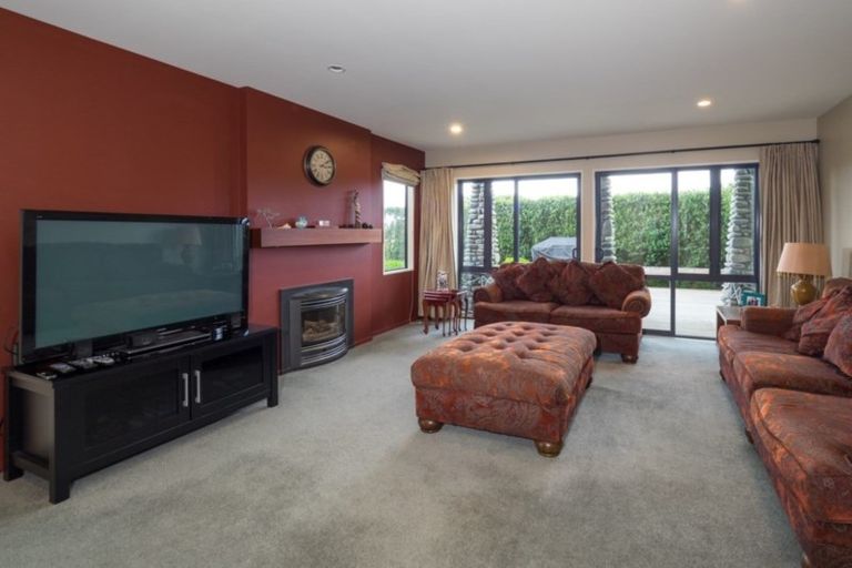 Photo of property in 15 Ludlow Drive, Huntingdon, Ashburton, 7774