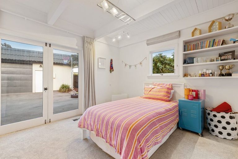 Photo of property in 3 Ashdale Lane, Strowan, Christchurch, 8052