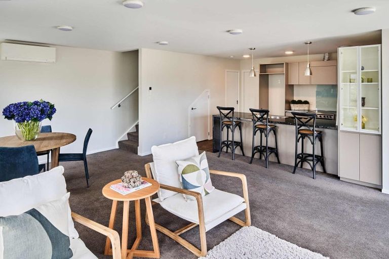 Photo of property in 11a Polestar Lane, Whitby, Porirua, 5024