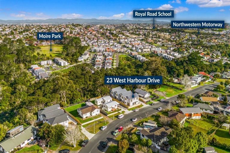 Photo of property in 23a West Harbour Drive, West Harbour, Auckland, 0618