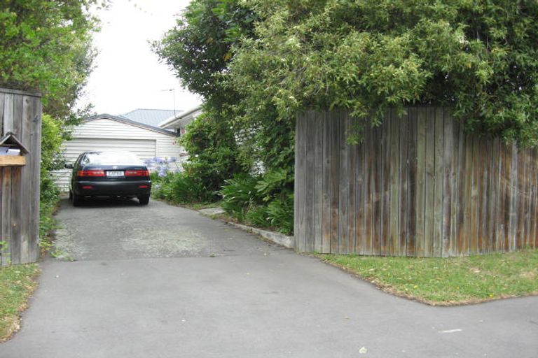Photo of property in 2/4 Rudleigh Avenue, Upper Riccarton, Christchurch, 8041
