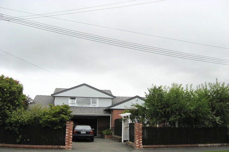 Photo of property in 9 Sandringham Place, Bryndwr, Christchurch, 8053