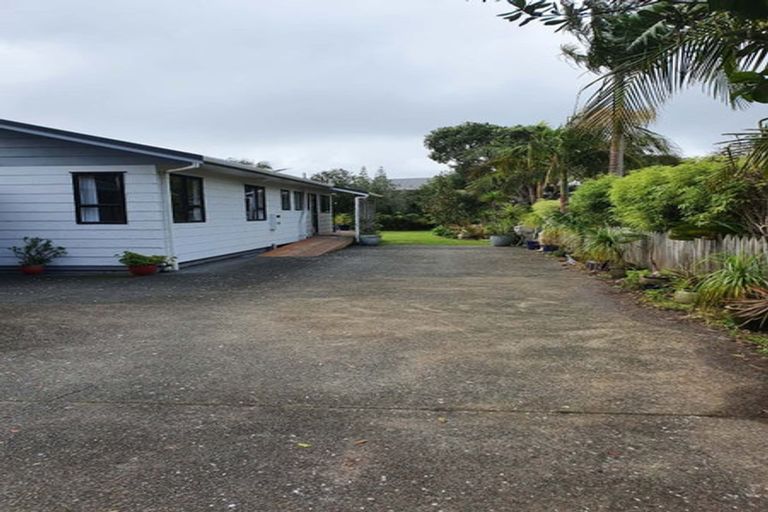 Photo of property in 855 Cove Road, Waipu, 0582