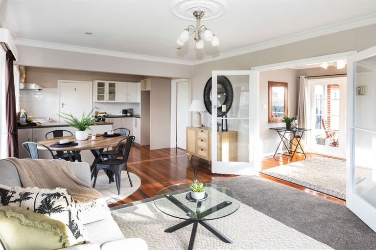 Photo of property in 21 Springbank Street, Bryndwr, Christchurch, 8053