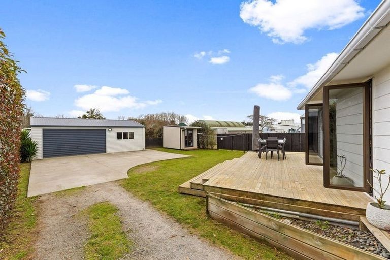 Photo of property in 10 Frances Street, Tirau, 3410