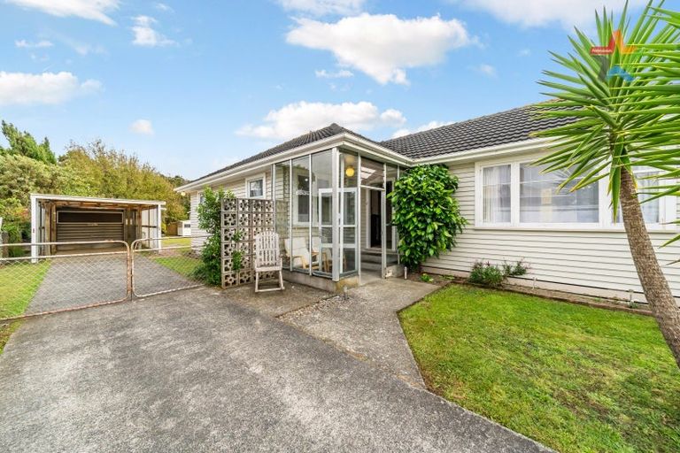 Photo of property in 59 Donnelley Drive, Wainuiomata, Lower Hutt, 5014