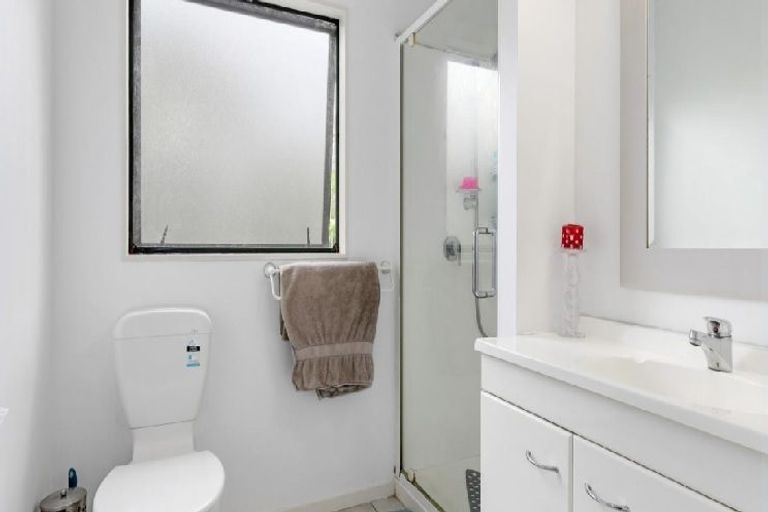 Photo of property in 30 Ranfurly Avenue, Fairfield, Hamilton, 3214