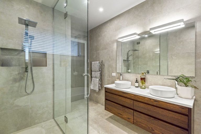 Photo of property in 67 Grayson Road, Wainui, Silverdale, 0992