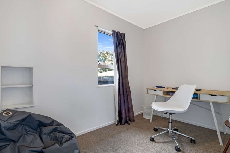 Photo of property in 4a Crombie Street, Bellevue, Tauranga, 3110