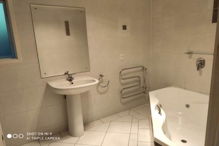 Photo of property in 1642 Dominion Extension, Mount Roskill, Auckland, 1041