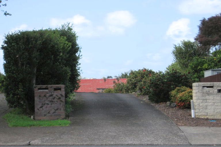 Photo of property in 67a Glenmore Road, Sunnyhills, Auckland, 2010