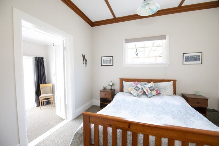 Photo of property in 2 Todd Street, Napier South, Napier, 4110