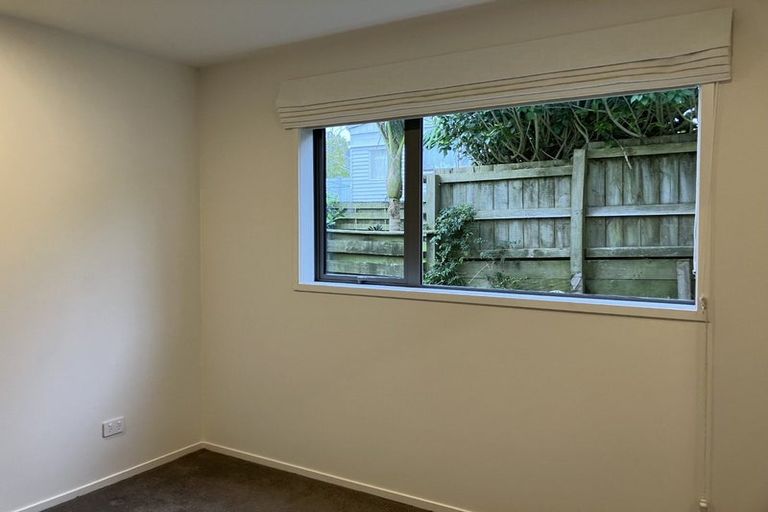 Photo of property in 38a Auld Street, Torbay, Auckland, 0630