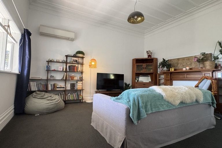 Photo of property in 27-29 Guys Hill Road, Hospital Hill, Napier, 4110